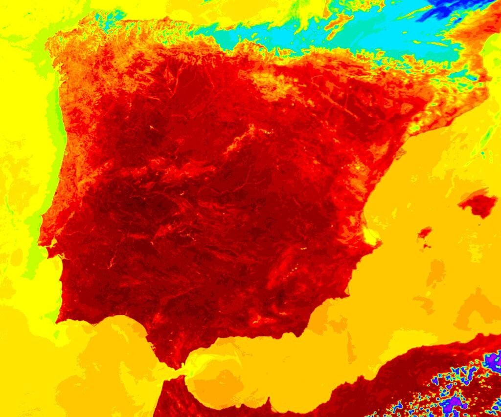 2004 summer heatwave temperature map in Spain